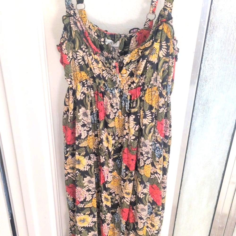 Natural Life Floral Sleeveless Dress
